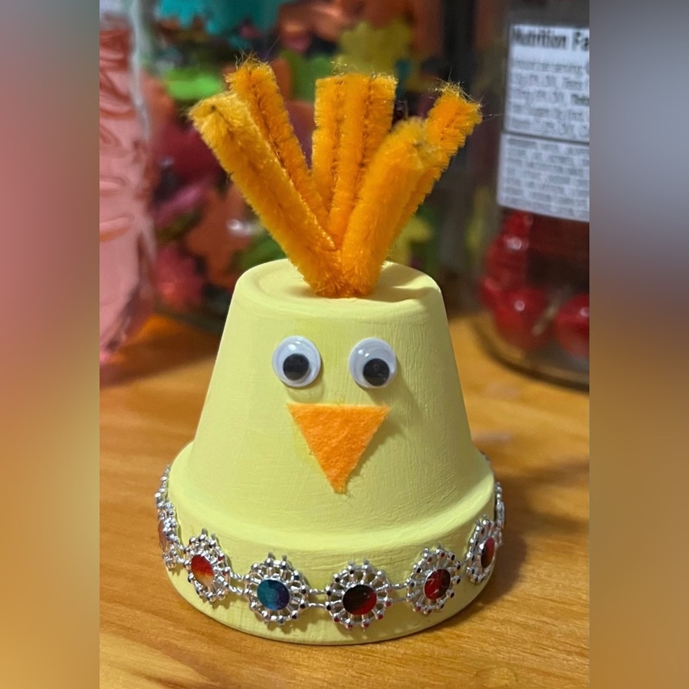 Easter Chicks Decor
